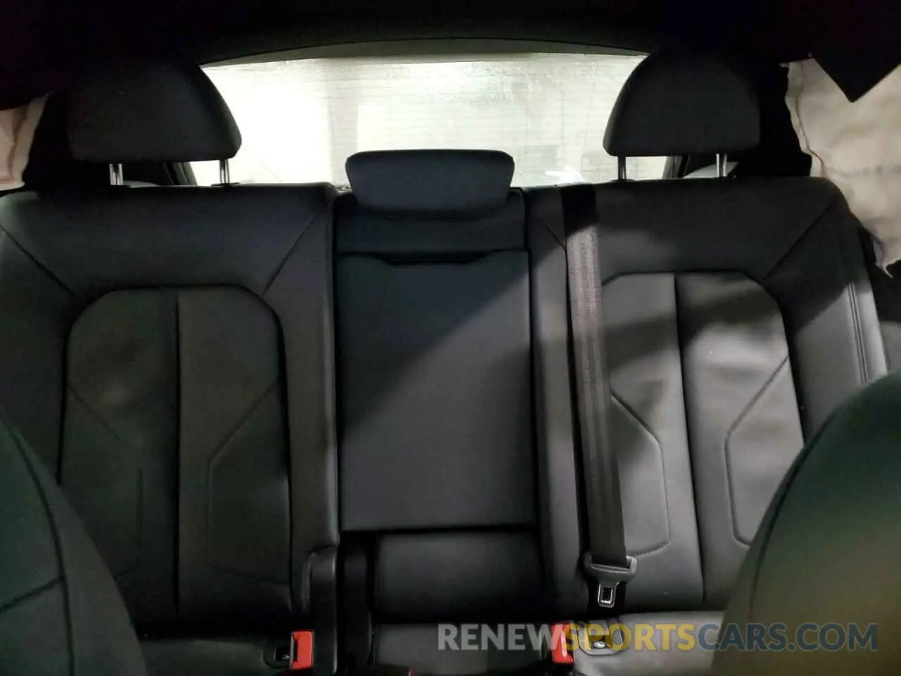 10 fotografías del automóvil dañado WA1AUCF36M1154248 AUDI Q3 2021