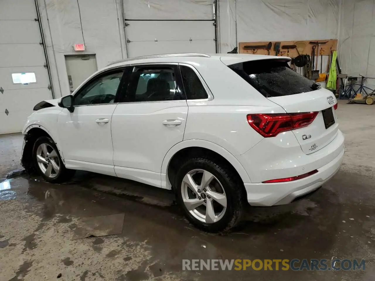 2 fotografías del automóvil dañado WA1AUCF36M1154248 AUDI Q3 2021