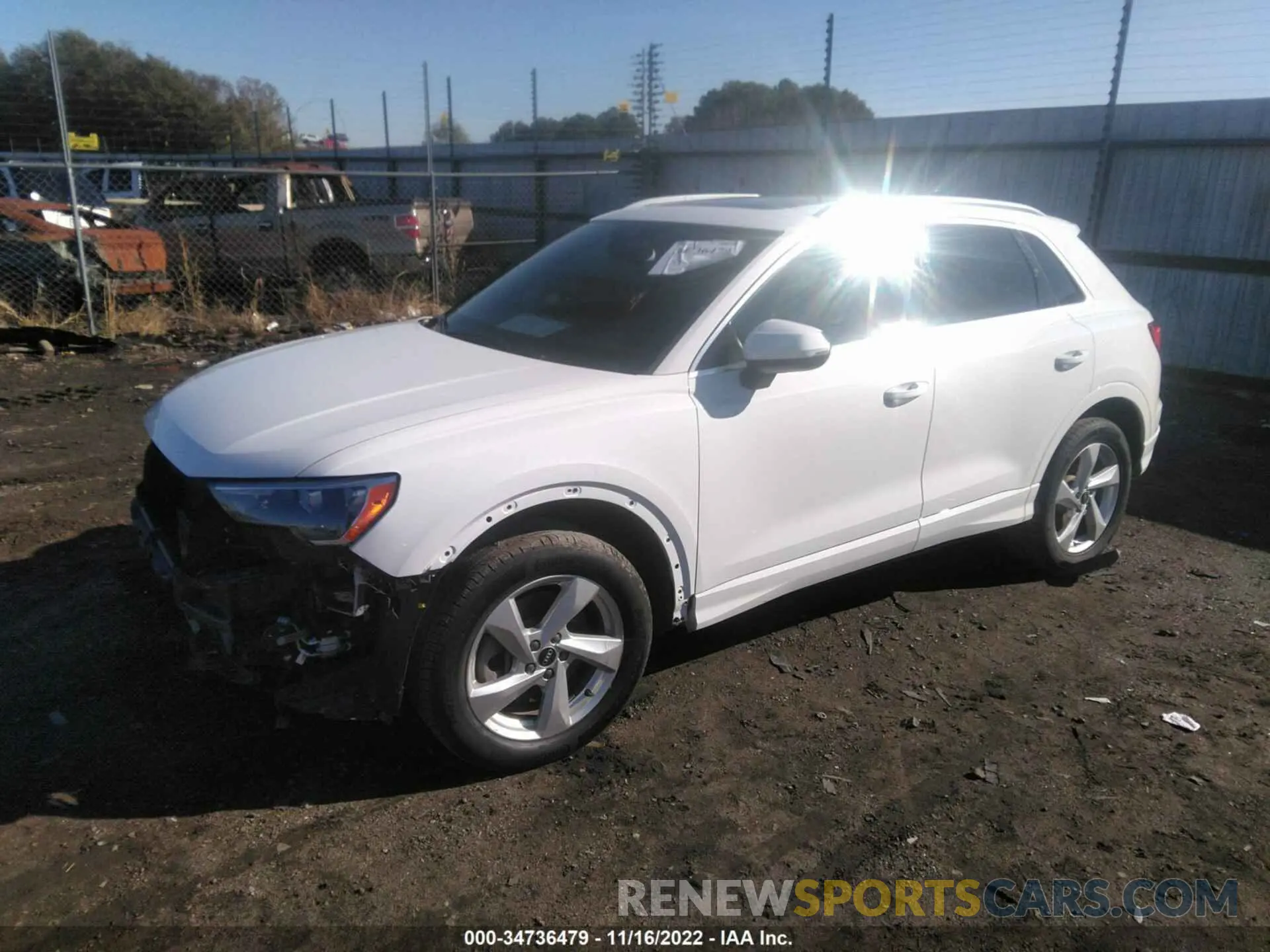 2 fotografías del automóvil dañado WA1AUCF37M1058516 AUDI Q3 2021