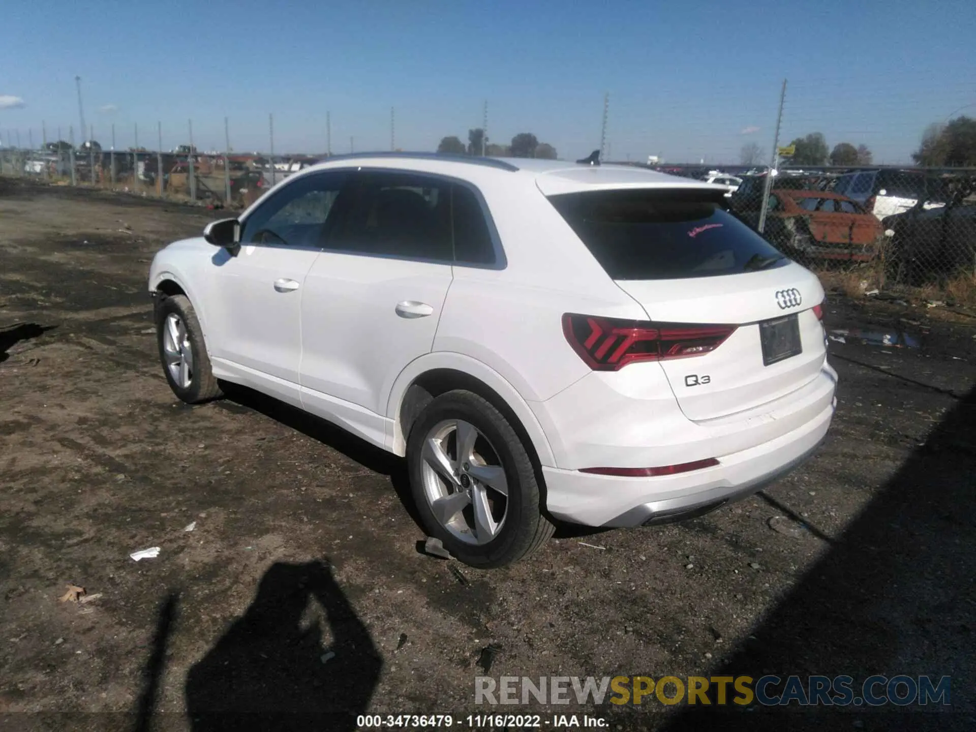 3 fotografías del automóvil dañado WA1AUCF37M1058516 AUDI Q3 2021