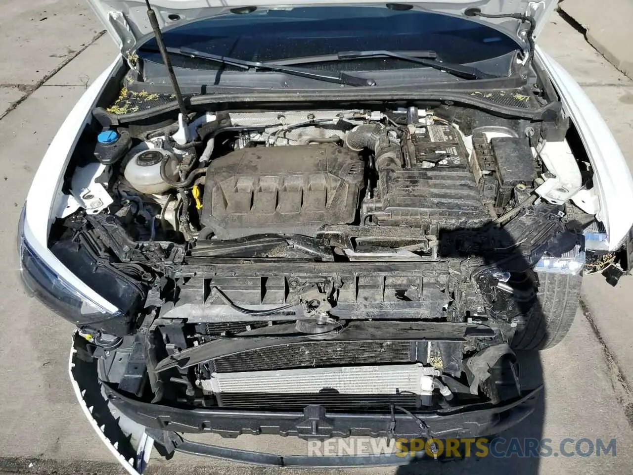 11 fotografías del automóvil dañado WA1AUCF38M1067676 AUDI Q3 2021