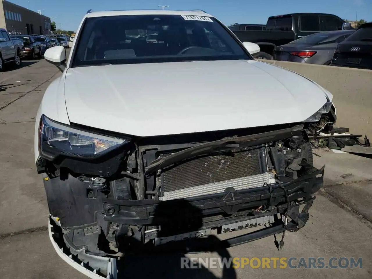 5 fotografías del automóvil dañado WA1AUCF38M1067676 AUDI Q3 2021