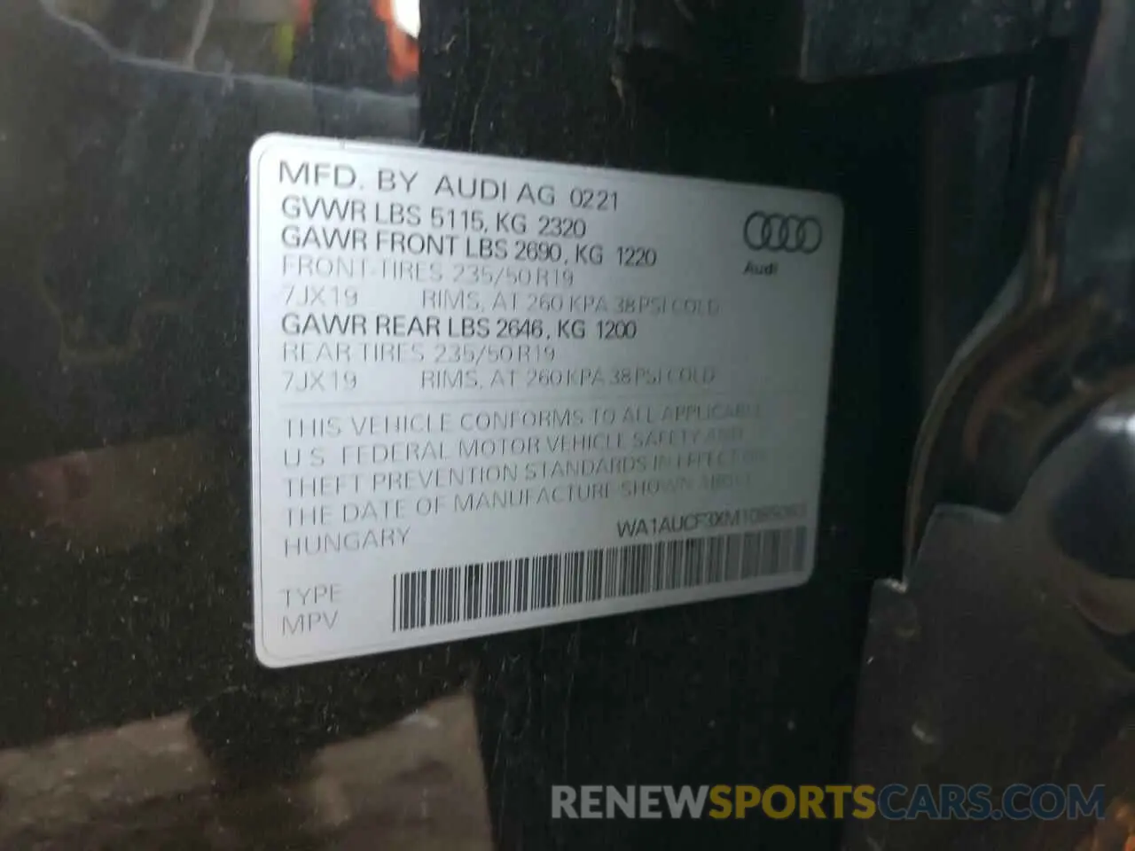 13 fotografías del automóvil dañado WA1AUCF3XM1085063 AUDI Q3 2021
