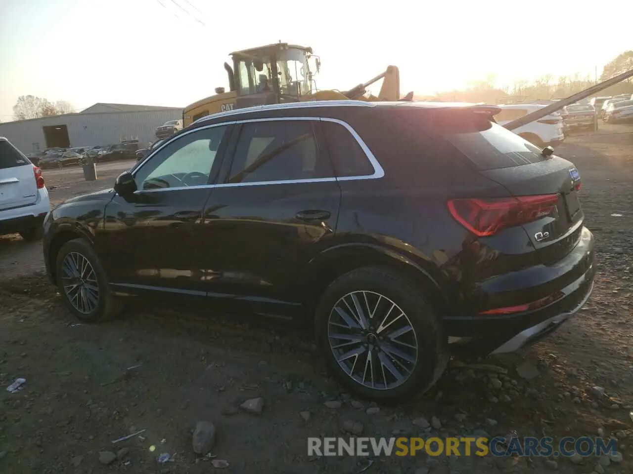 2 fotografías del automóvil dañado WA1AUCF3XM1085063 AUDI Q3 2021
