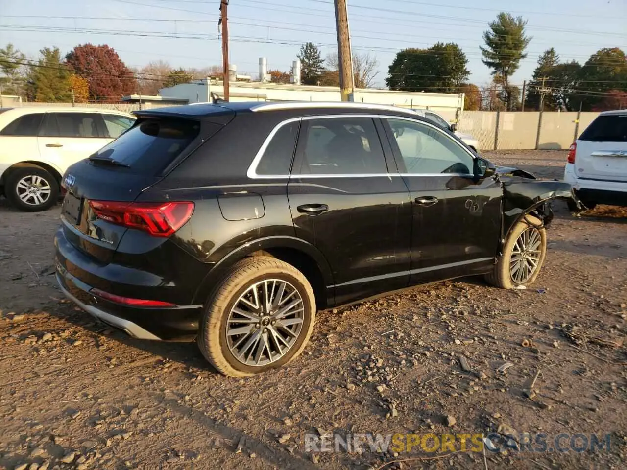 3 fotografías del automóvil dañado WA1AUCF3XM1085063 AUDI Q3 2021