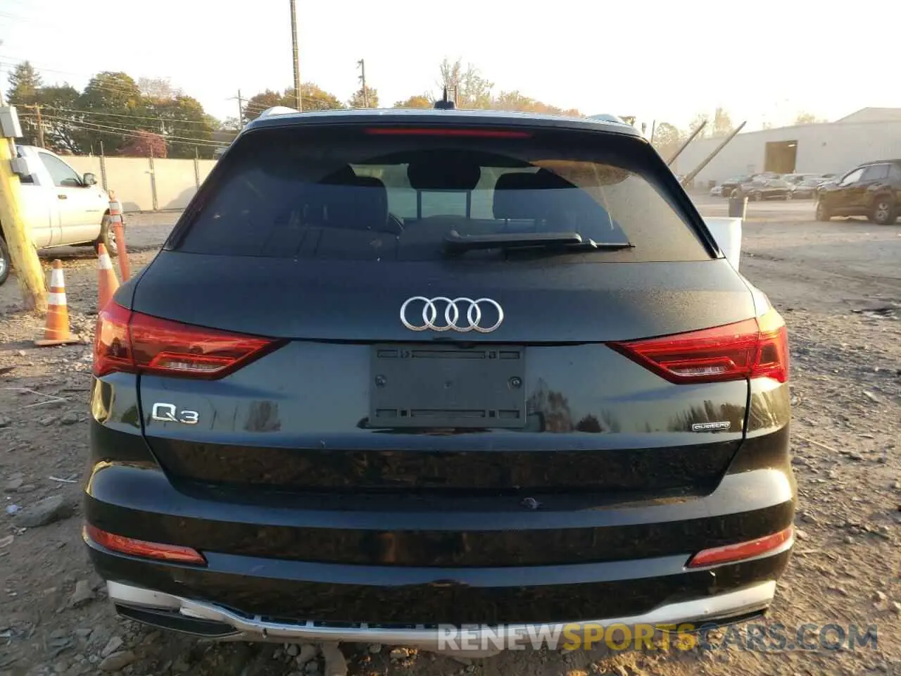 6 fotografías del automóvil dañado WA1AUCF3XM1085063 AUDI Q3 2021