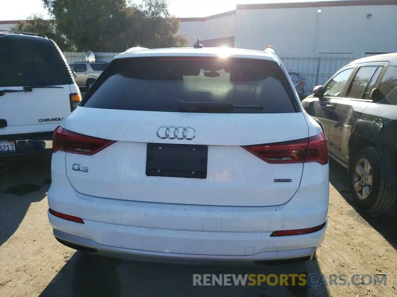 6 fotografías del automóvil dañado WA1AUCF3XM1087993 AUDI Q3 2021