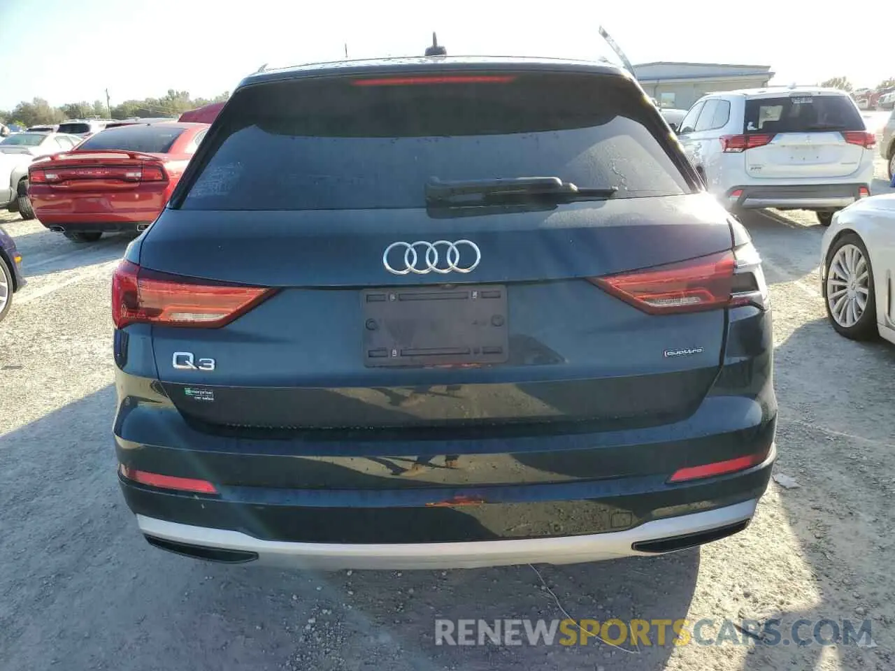 6 fotografías del automóvil dañado WA1AUCF3XM1102072 AUDI Q3 2021