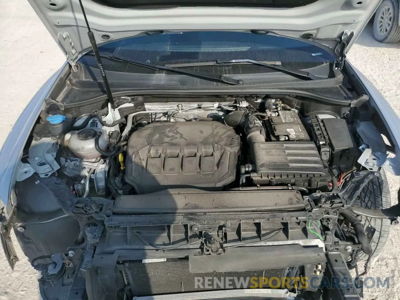 12 fotografías del automóvil dañado WA1AUCF3XM1136920 AUDI Q3 2021