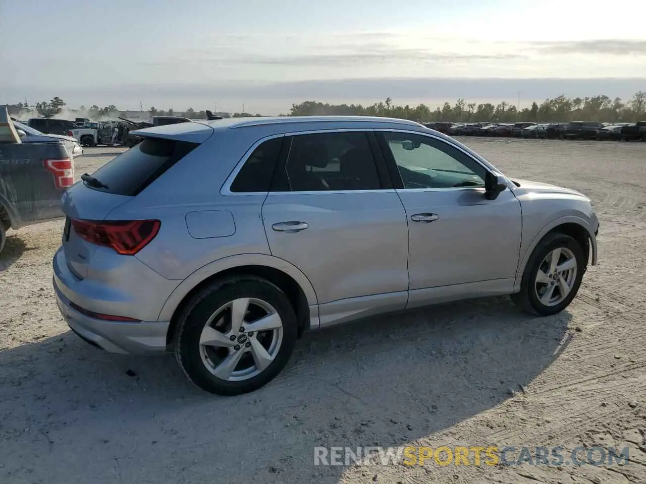 3 fotografías del automóvil dañado WA1AUCF3XM1136920 AUDI Q3 2021