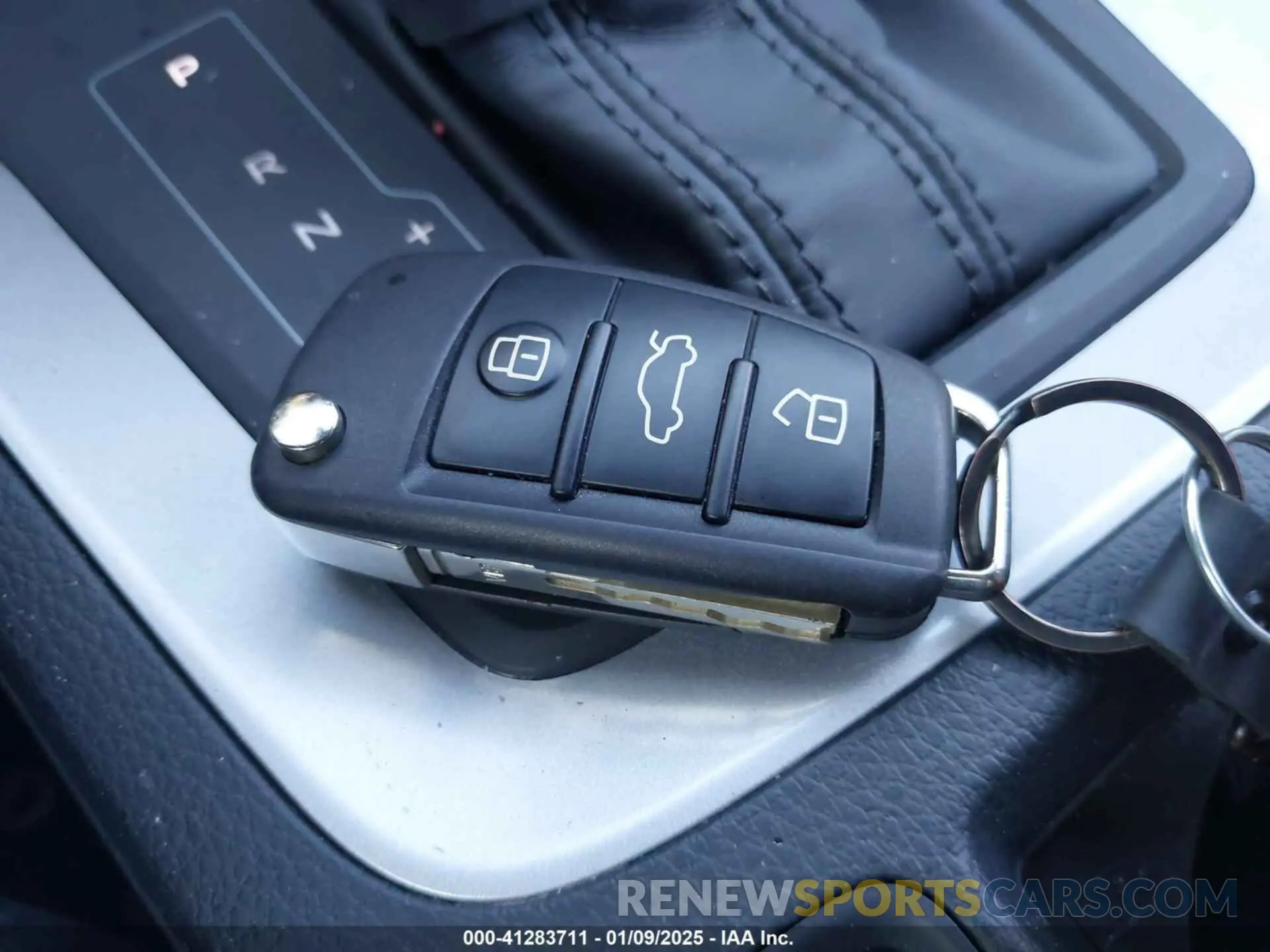 11 fotografías del automóvil dañado WA1BUCF31M1080614 AUDI Q3 2021