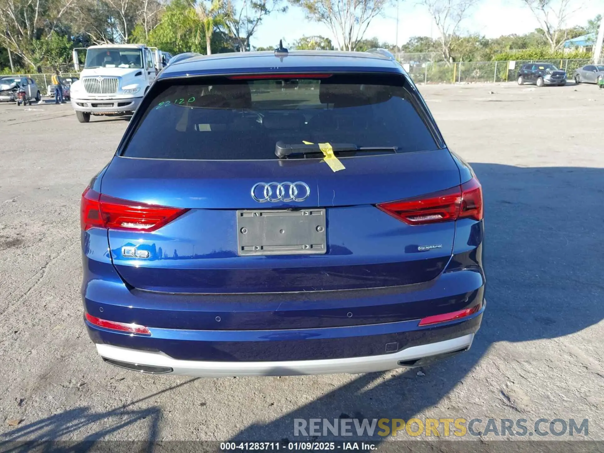 17 fotografías del automóvil dañado WA1BUCF31M1080614 AUDI Q3 2021
