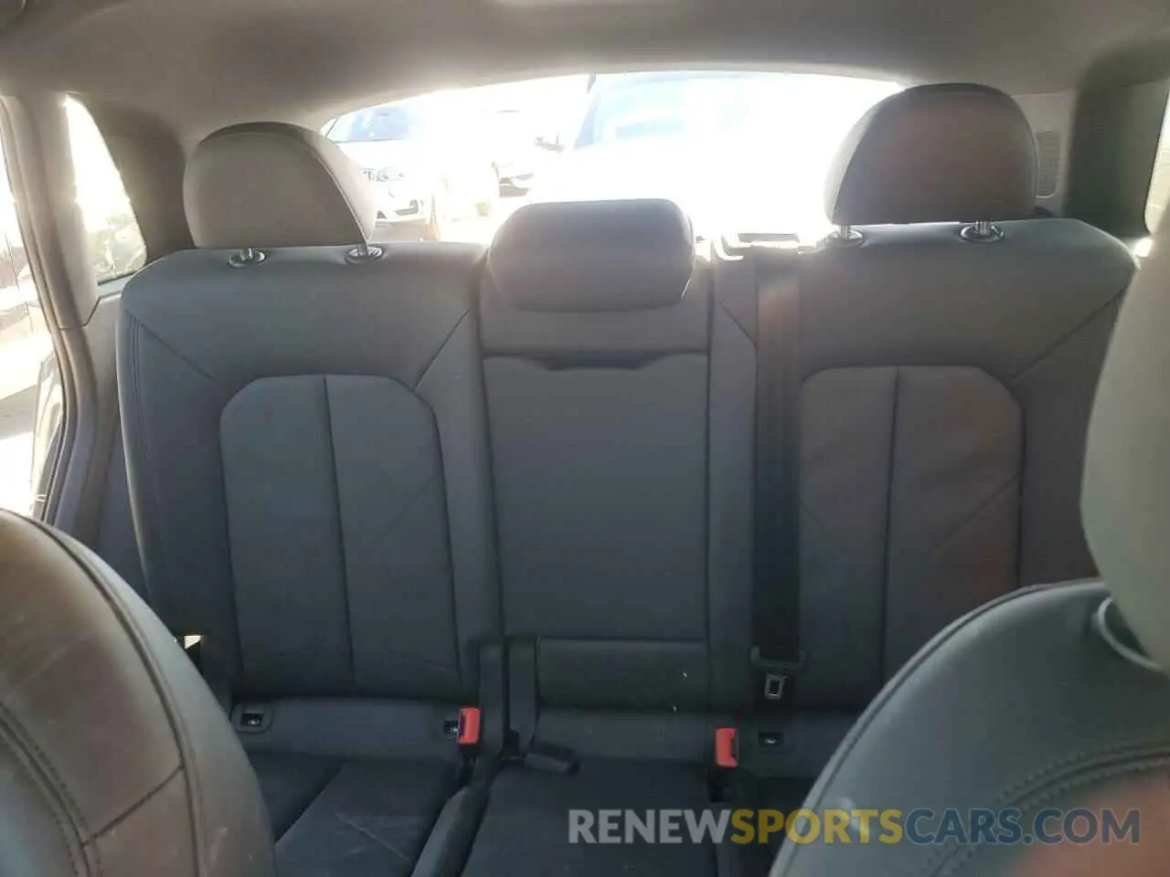 10 fotografías del automóvil dañado WA1DECF30M1004792 AUDI Q3 2021