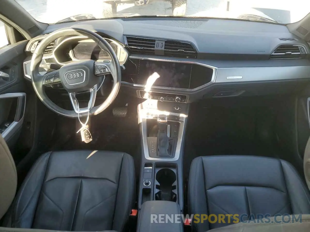 8 fotografías del automóvil dañado WA1DECF30M1004792 AUDI Q3 2021
