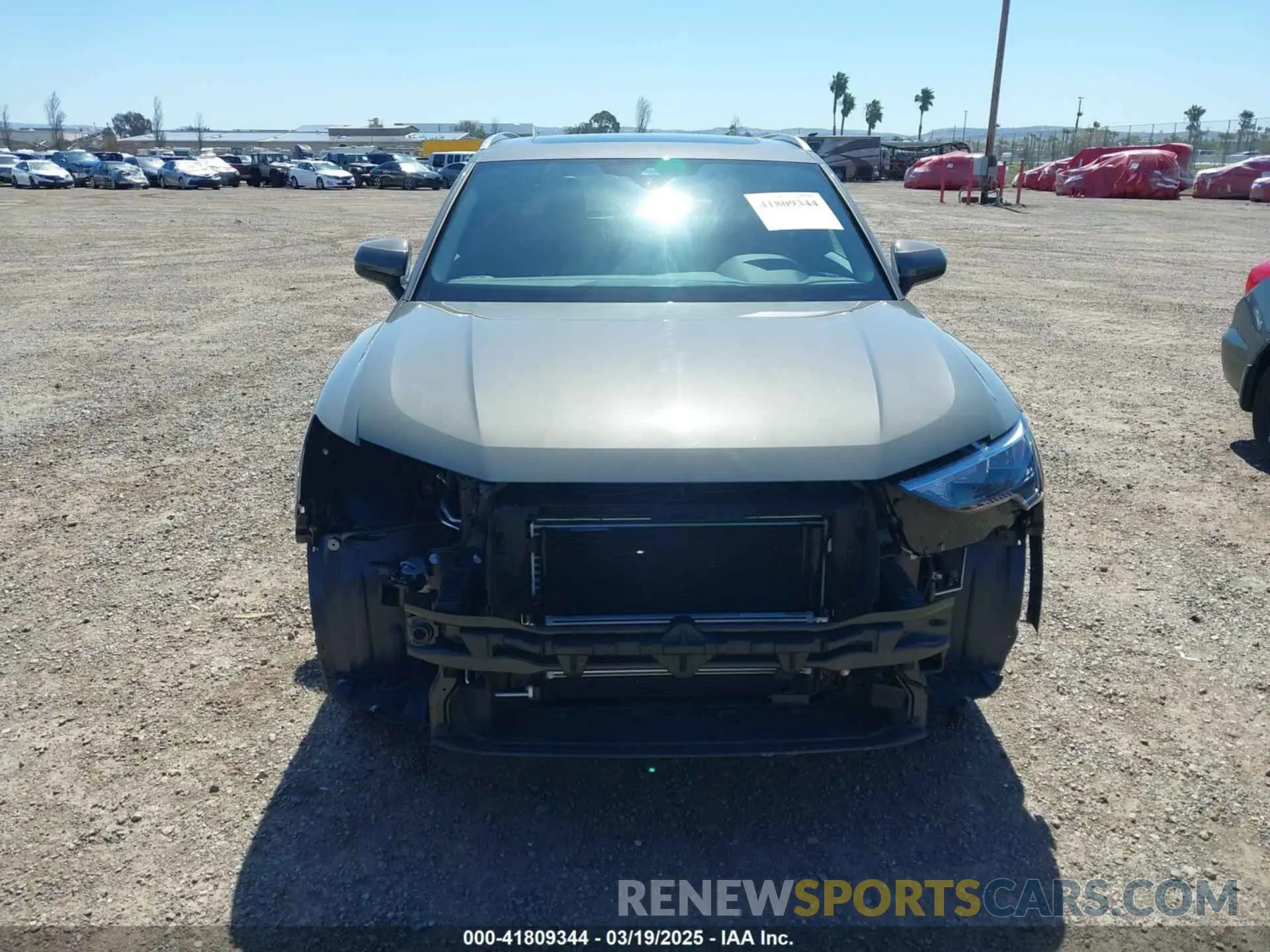 13 fotografías del automóvil dañado WA1DECF30M1034147 AUDI Q3 2021