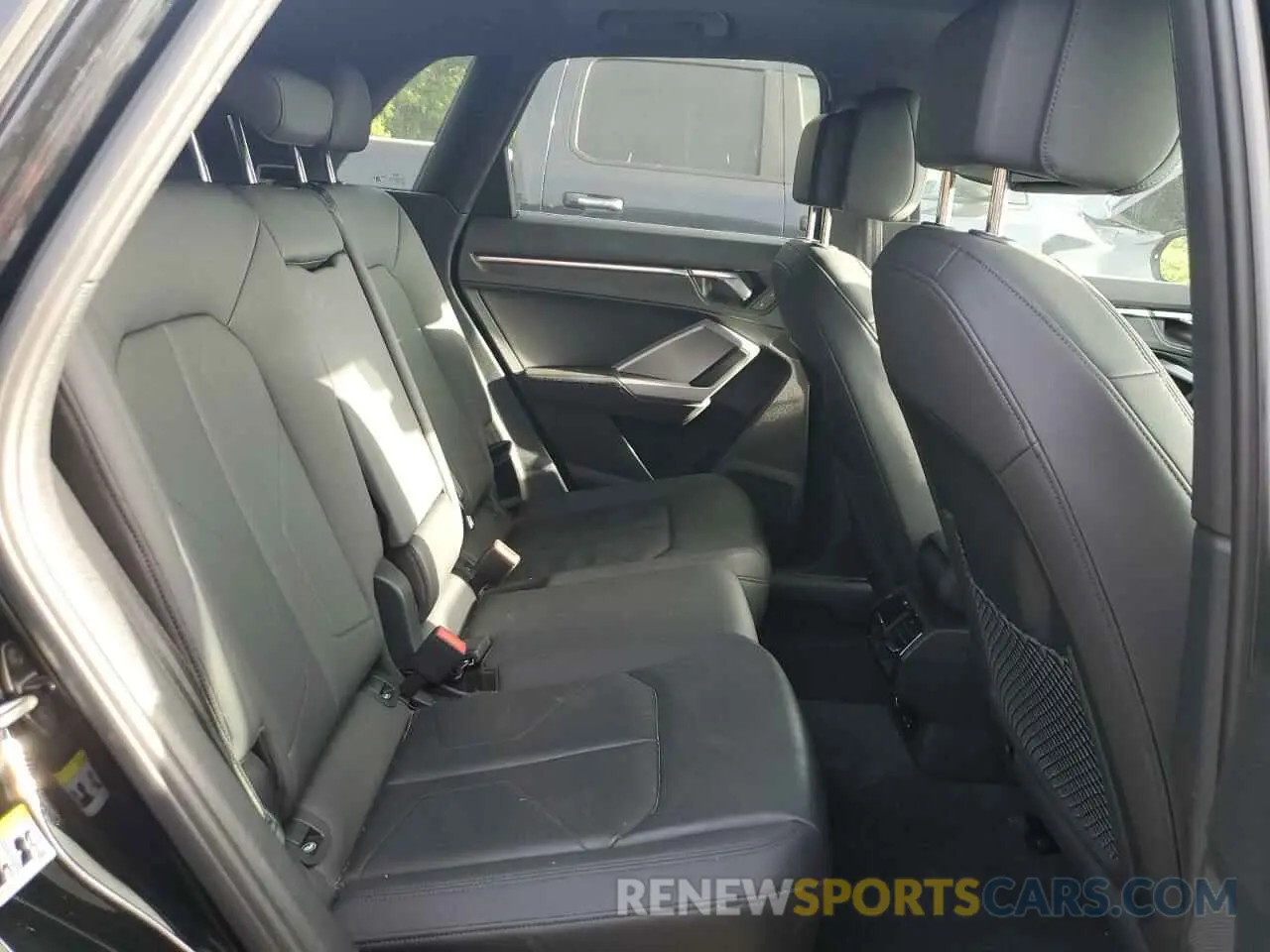 11 fotografías del automóvil dañado WA1DECF31M1014280 AUDI Q3 2021