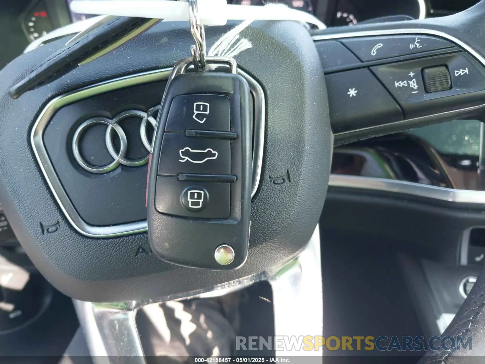 11 fotografías del automóvil dañado WA1DECF31M1037901 AUDI Q3 2021