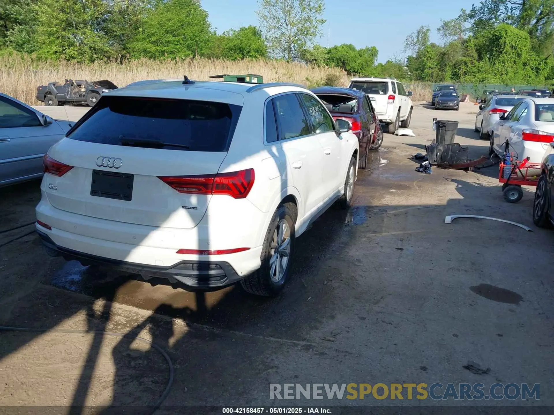 4 fotografías del automóvil dañado WA1DECF31M1037901 AUDI Q3 2021