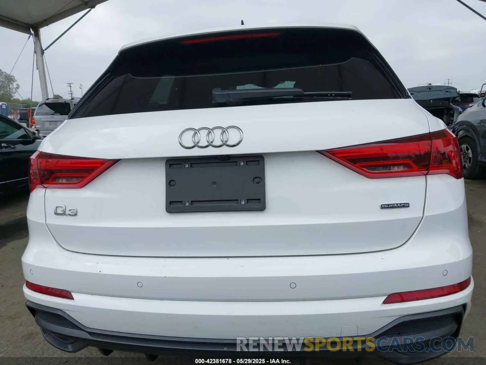 17 fotografías del automóvil dañado WA1DECF31M1074155 AUDI Q3 2021