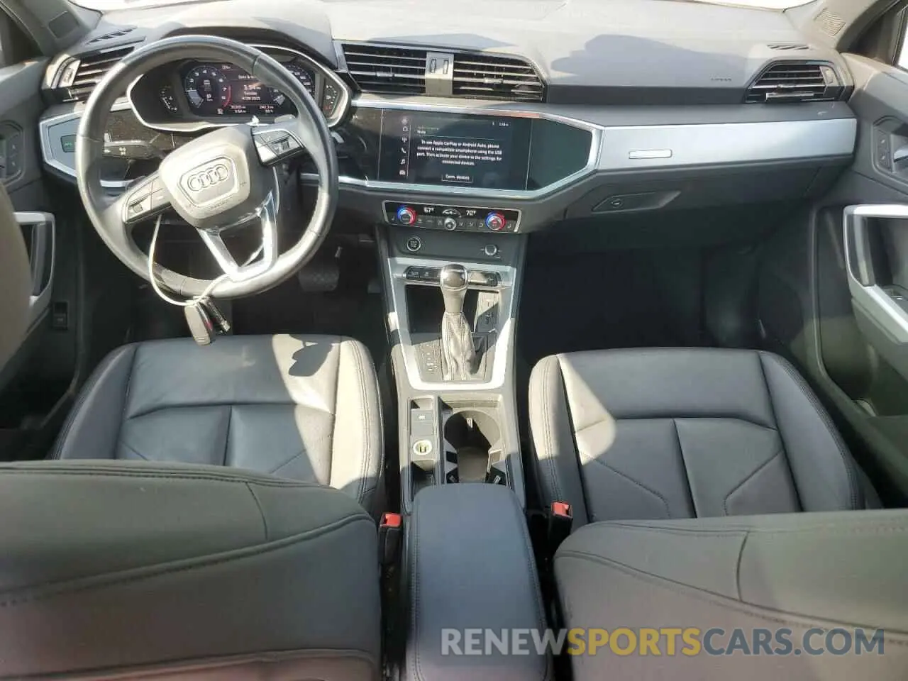 8 fotografías del automóvil dañado WA1DECF32M1045084 AUDI Q3 2021