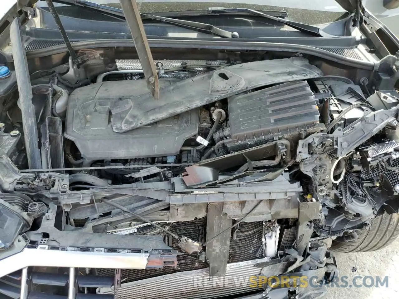 13 fotografías del automóvil dañado WA1DECF33M1082709 AUDI Q3 2021