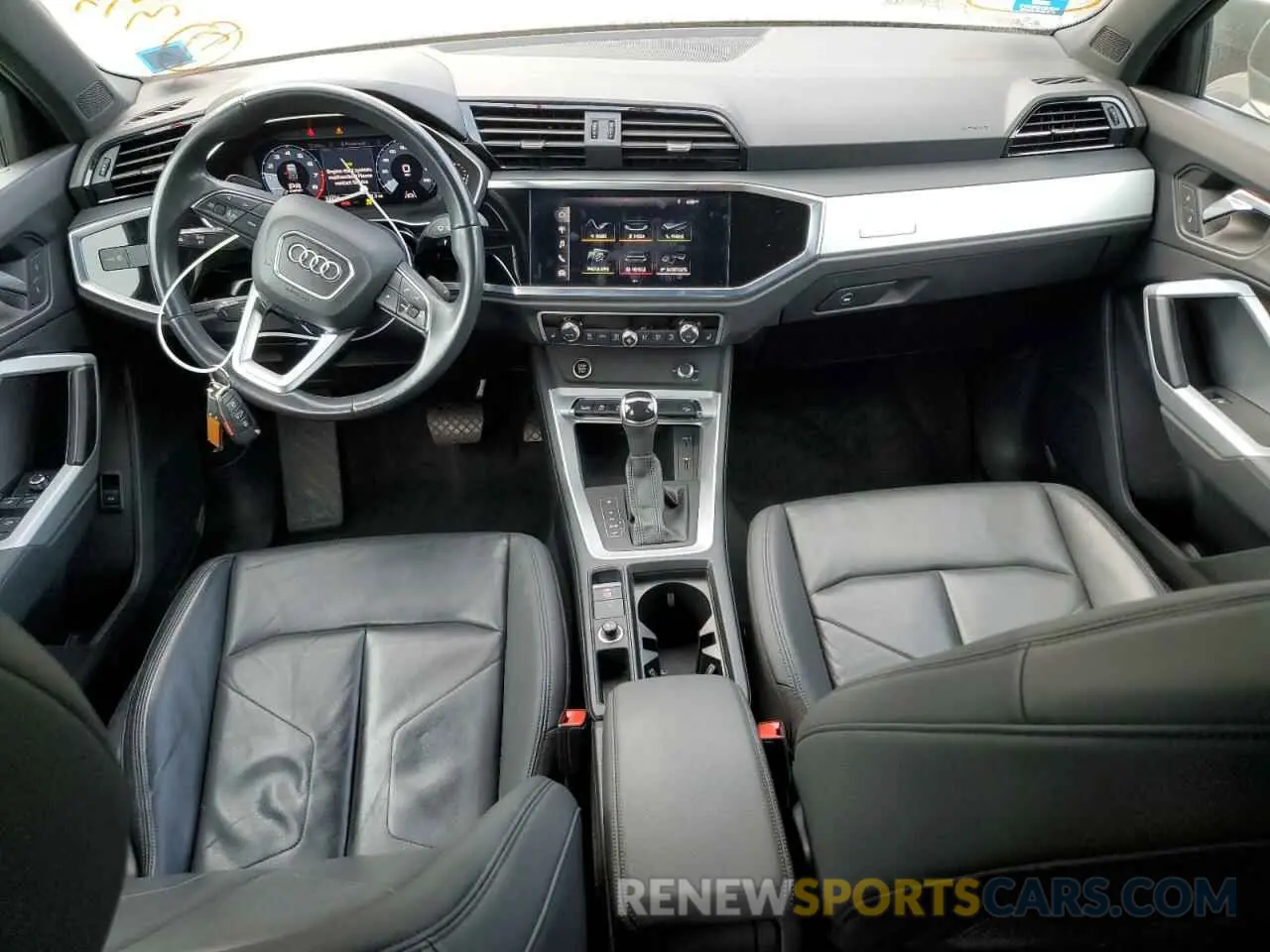 8 fotografías del automóvil dañado WA1DECF34M1013348 AUDI Q3 2021