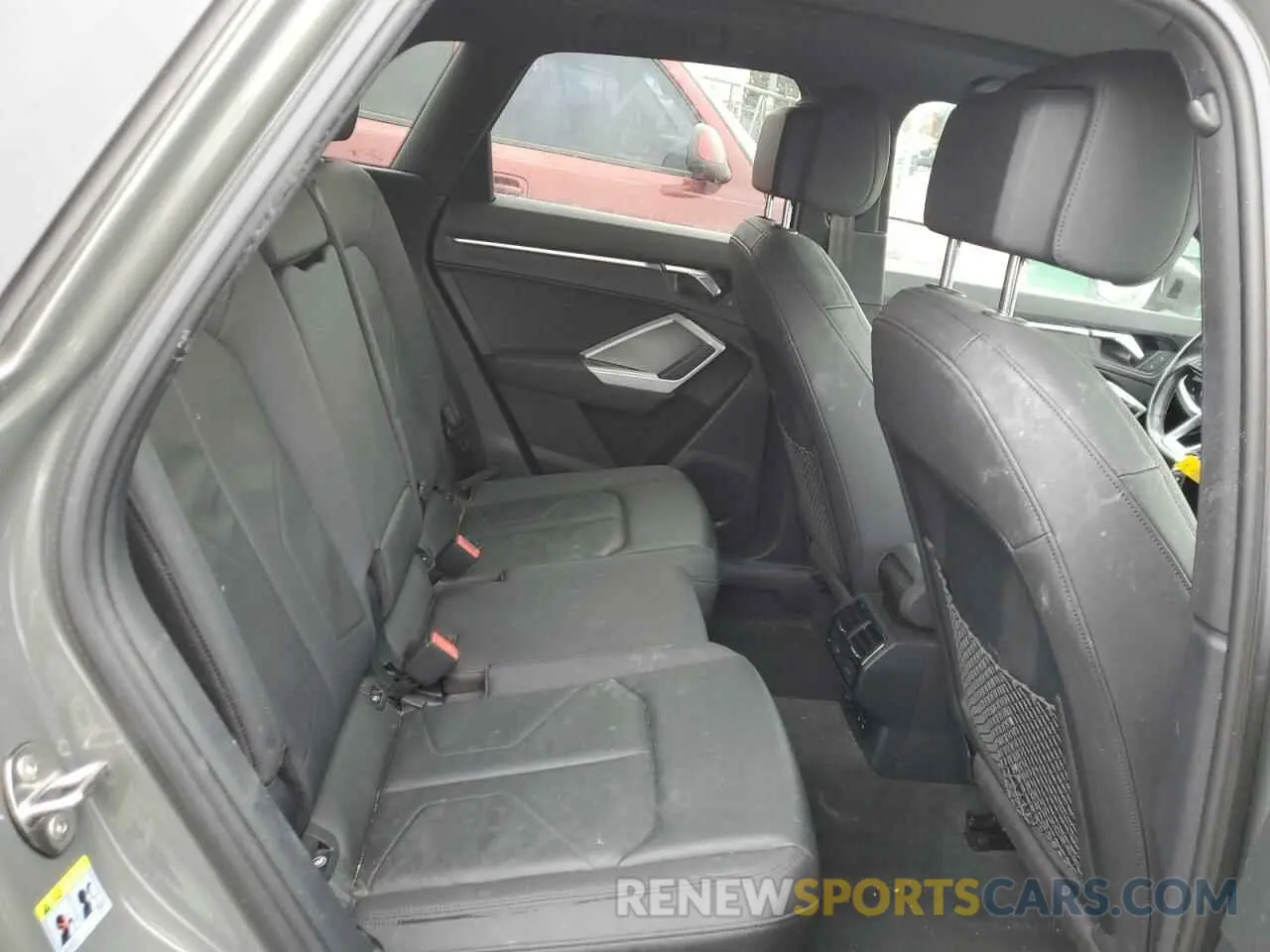 10 fotografías del automóvil dañado WA1DECF34M1013785 AUDI Q3 2021