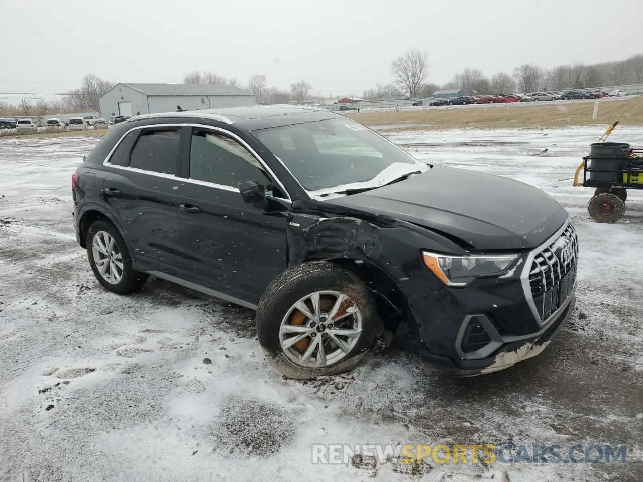 4 fotografías del automóvil dañado WA1DECF34M1129178 AUDI Q3 2021