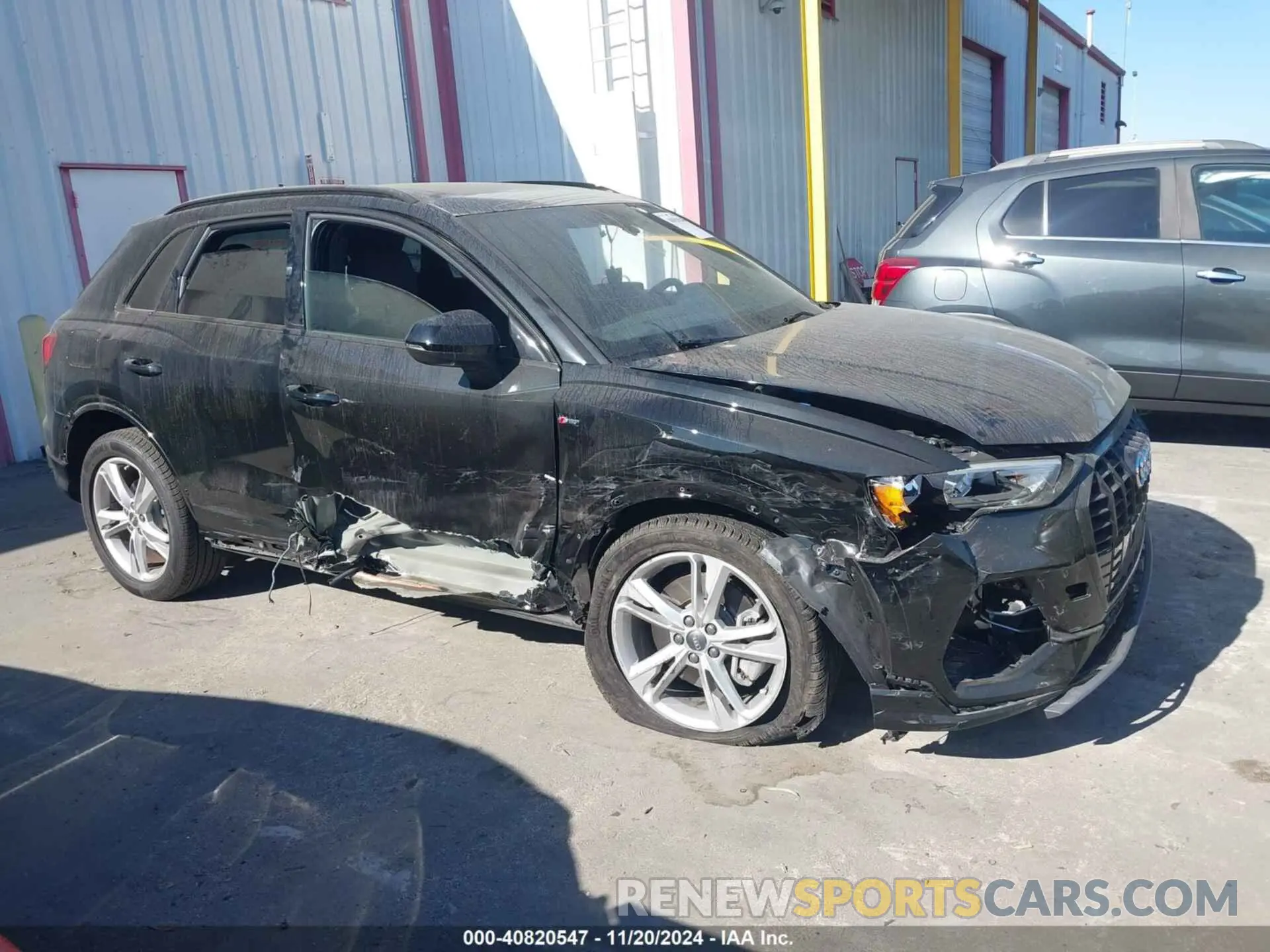 13 fotografías del automóvil dañado WA1DECF35M1005579 AUDI Q3 2021