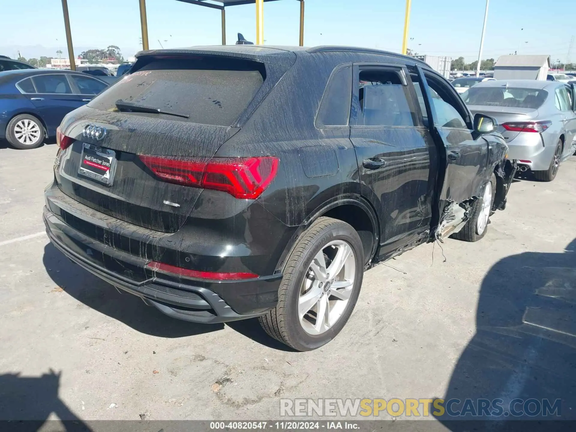 4 fotografías del automóvil dañado WA1DECF35M1005579 AUDI Q3 2021