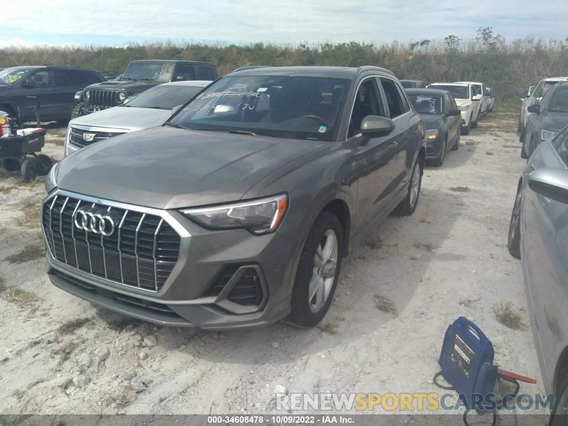 2 fotografías del automóvil dañado WA1DECF36M1019555 AUDI Q3 2021