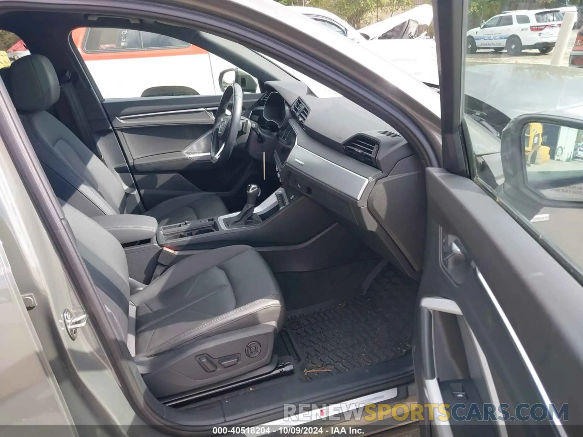 5 fotografías del automóvil dañado WA1DECF36M1019782 AUDI Q3 2021