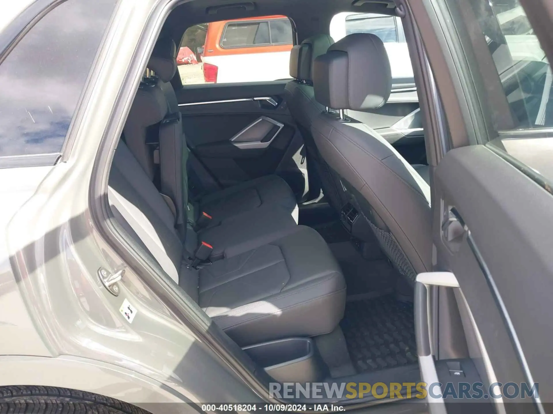 8 fotografías del automóvil dañado WA1DECF36M1019782 AUDI Q3 2021