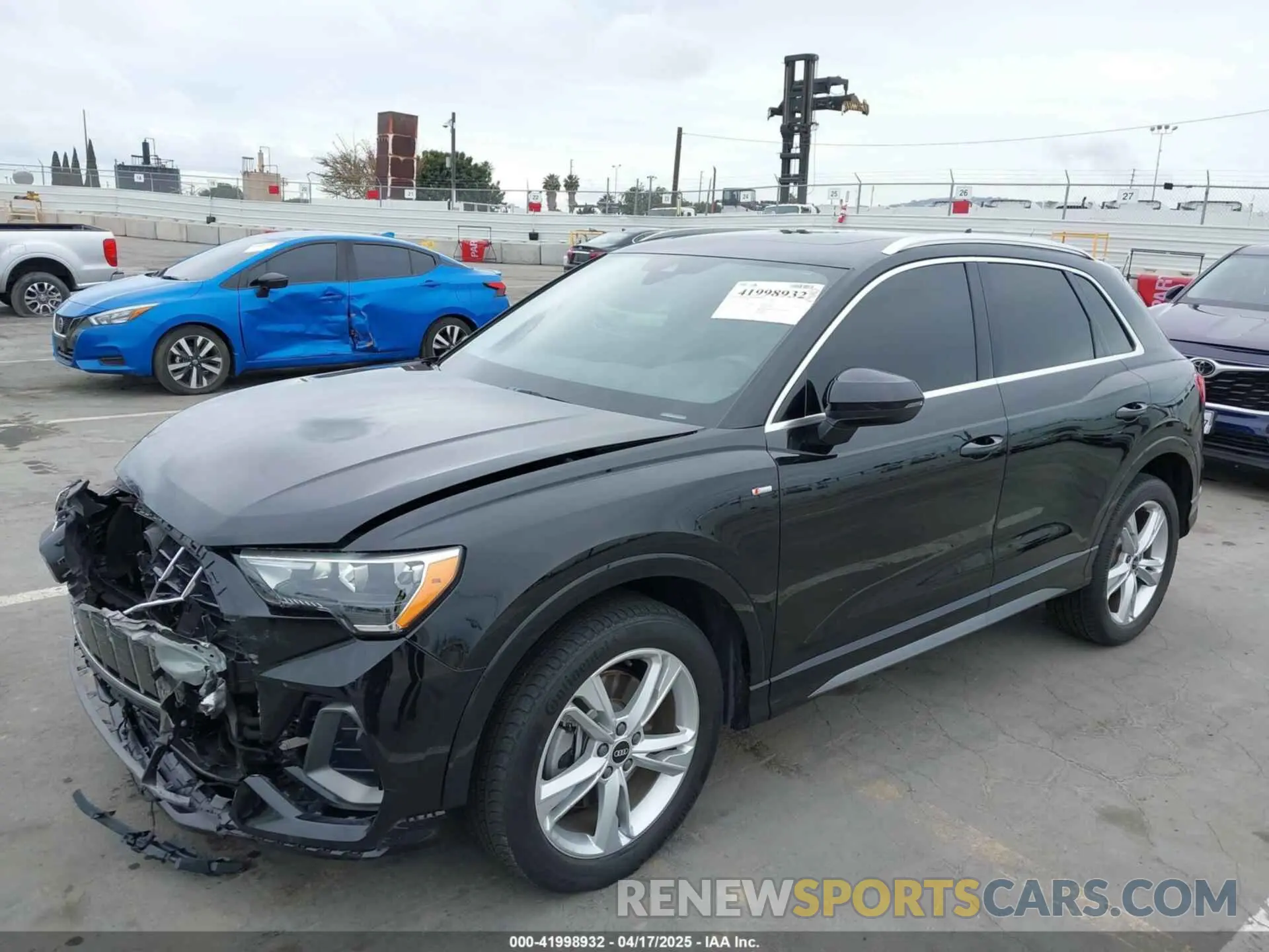 2 fotografías del automóvil dañado WA1DECF37M1017457 AUDI Q3 2021