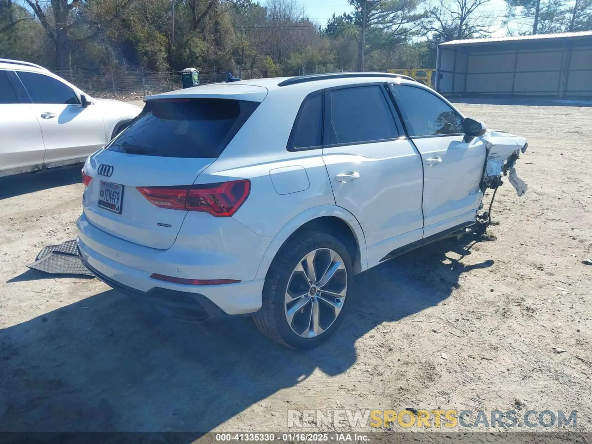 4 fotografías del automóvil dañado WA1DECF37M1149439 AUDI Q3 2021