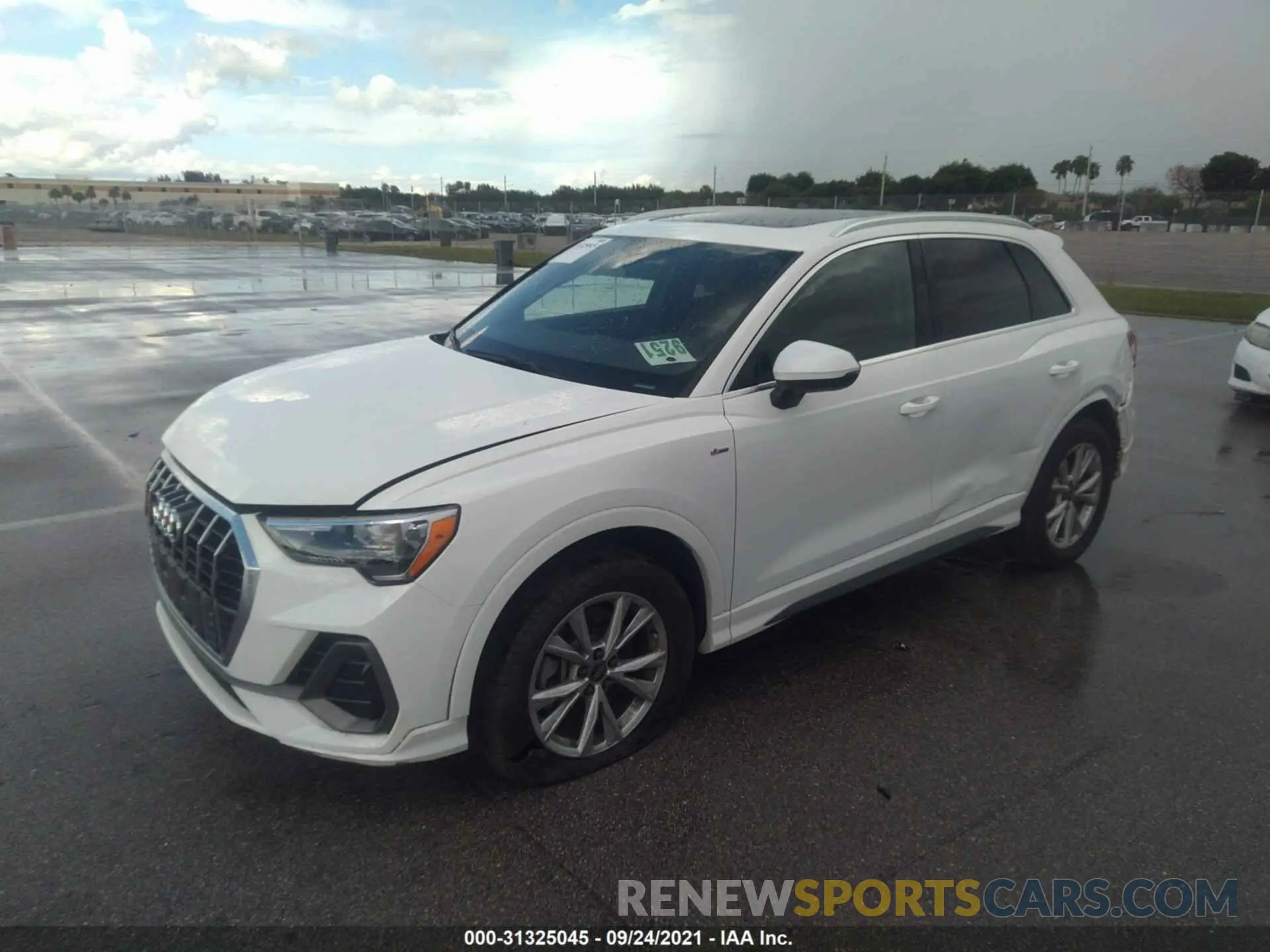 2 fotografías del automóvil dañado WA1DECF38M1035367 AUDI Q3 2021