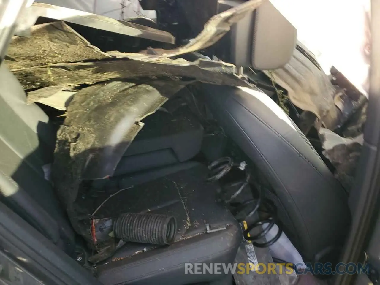 10 fotografías del automóvil dañado WA1DECF39M1028847 AUDI Q3 2021