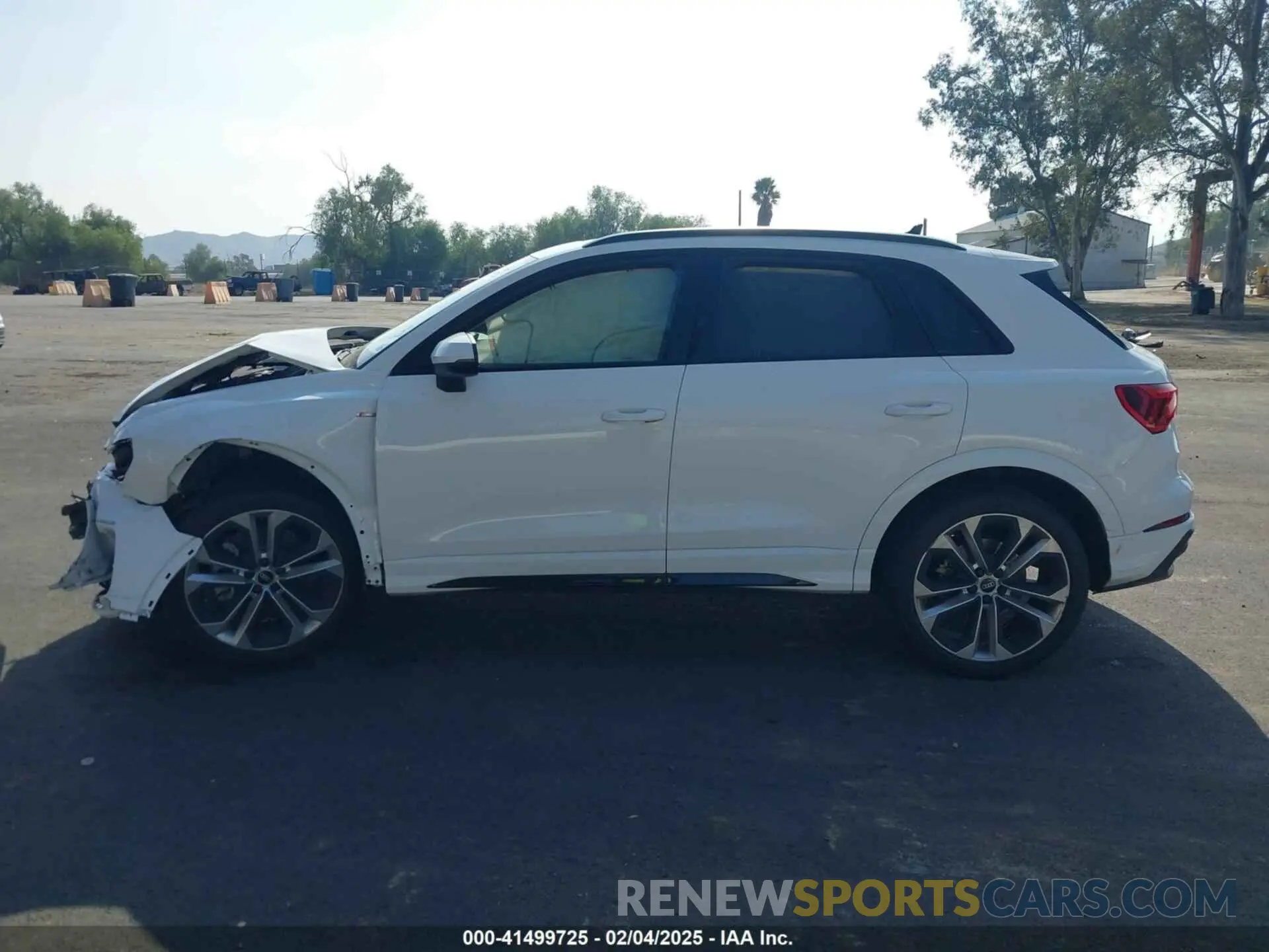 14 fotografías del automóvil dañado WA1DECF39M1143545 AUDI Q3 2021