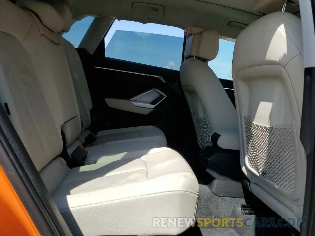 11 fotografías del automóvil dañado WA1DEDF37M1097879 AUDI Q3 2021