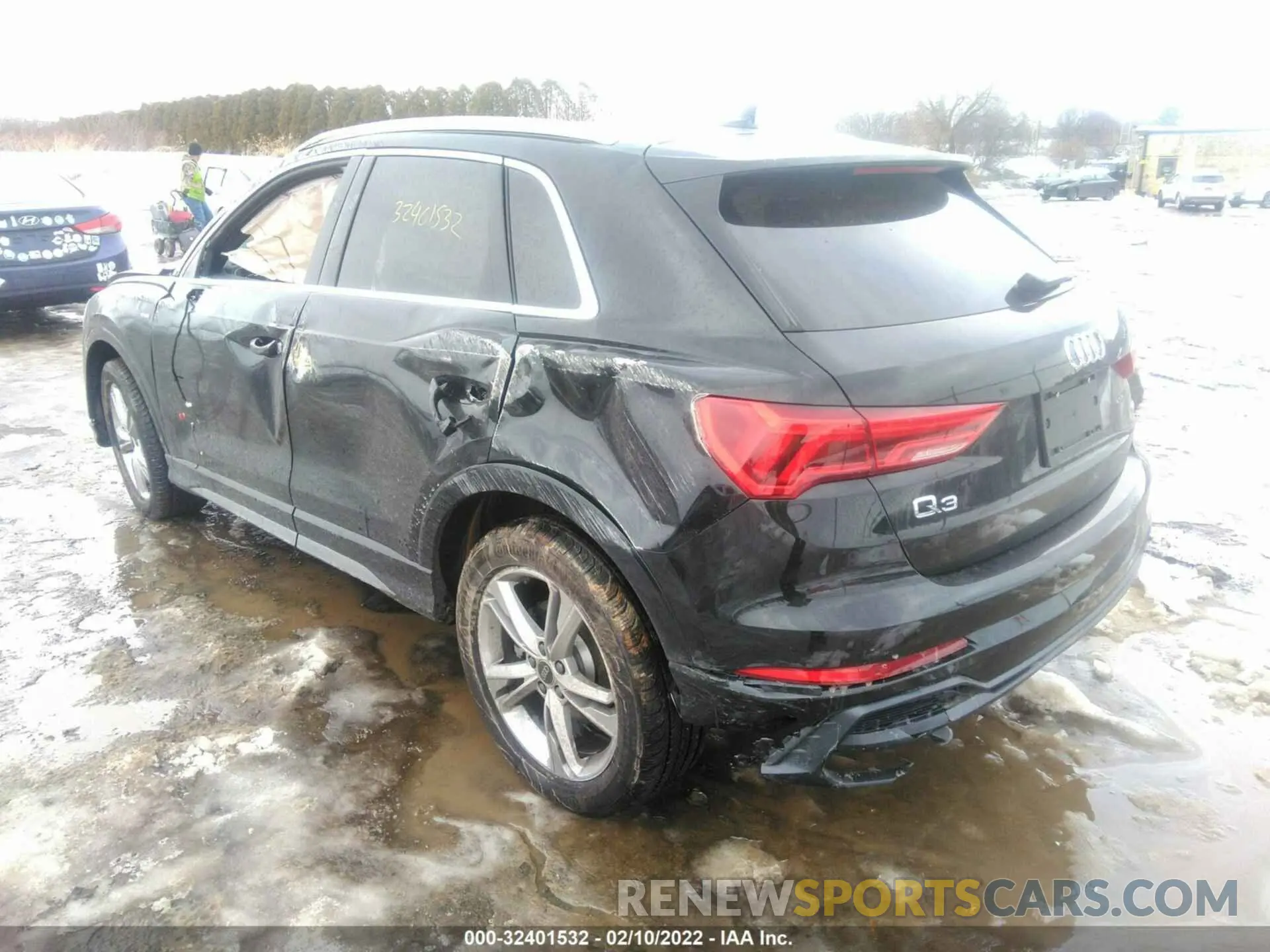 3 fotografías del automóvil dañado WA1EECF31M1019810 AUDI Q3 2021