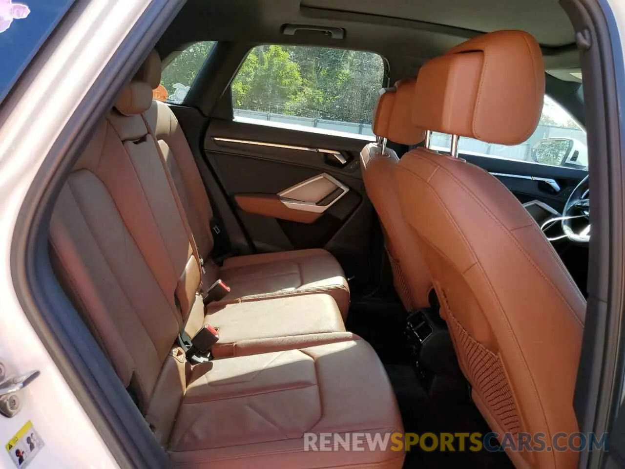 11 fotografías del automóvil dañado WA1EECF31M1117218 AUDI Q3 2021
