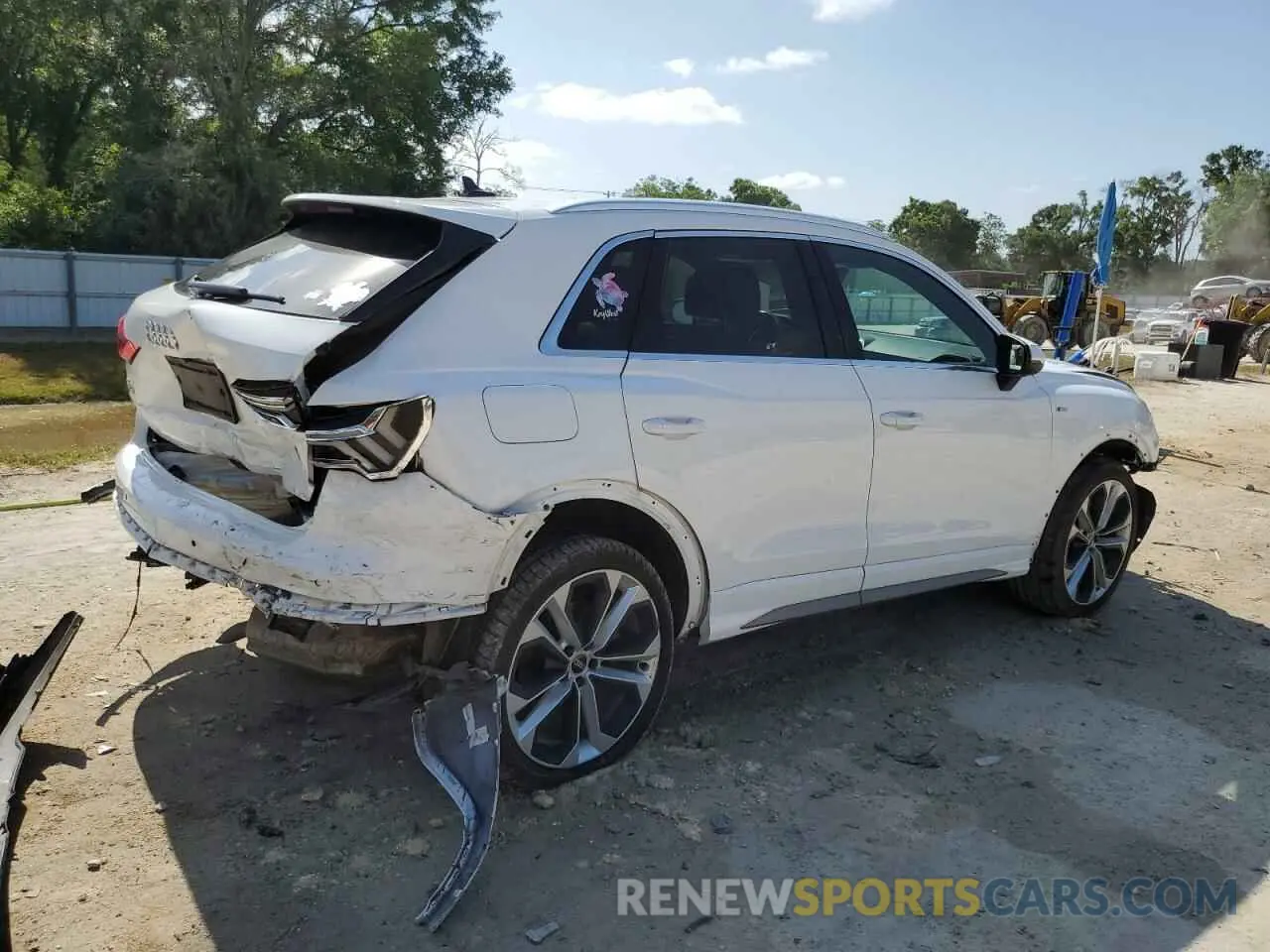 3 fotografías del automóvil dañado WA1EECF31M1117218 AUDI Q3 2021