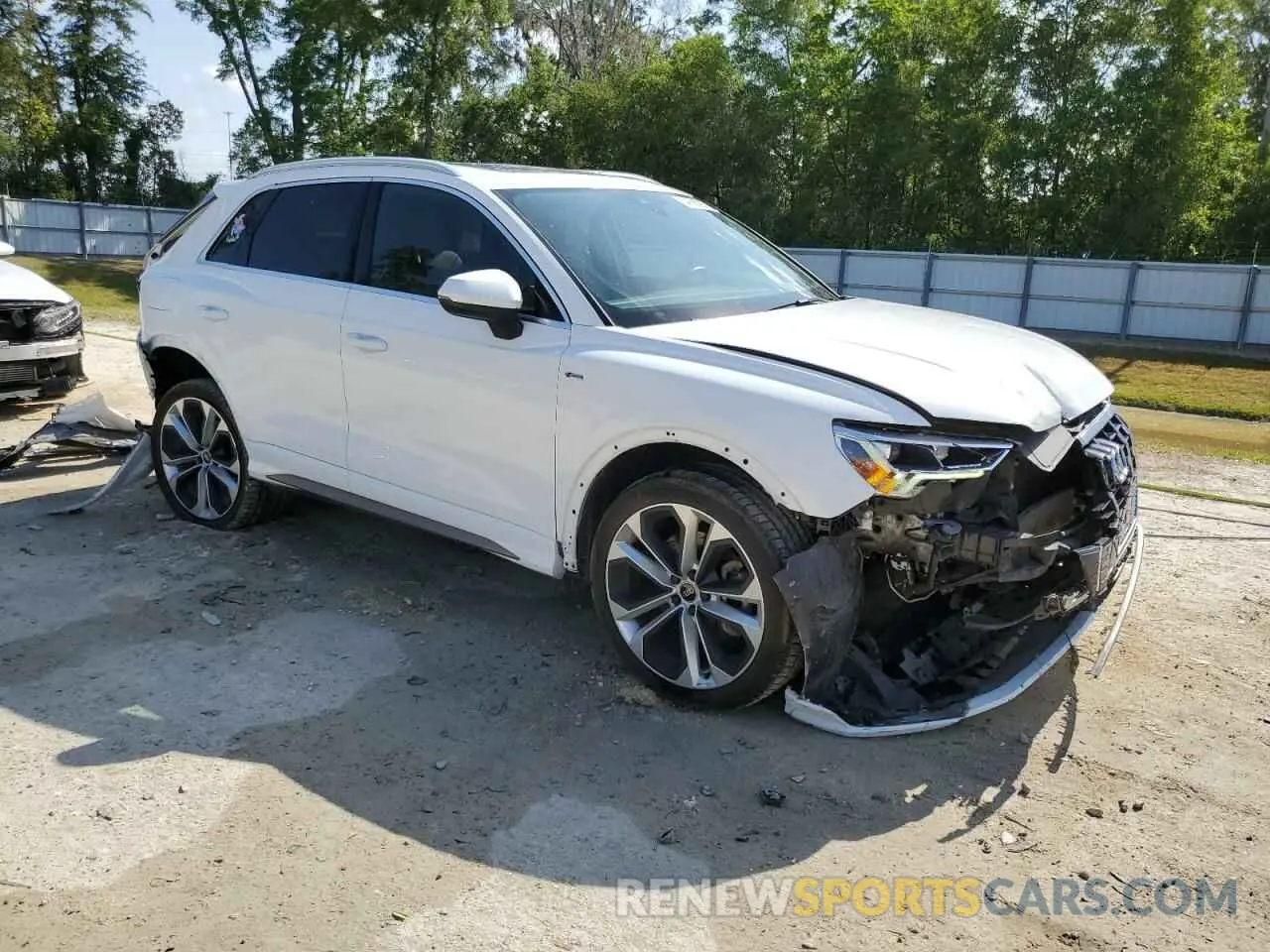 4 fotografías del automóvil dañado WA1EECF31M1117218 AUDI Q3 2021