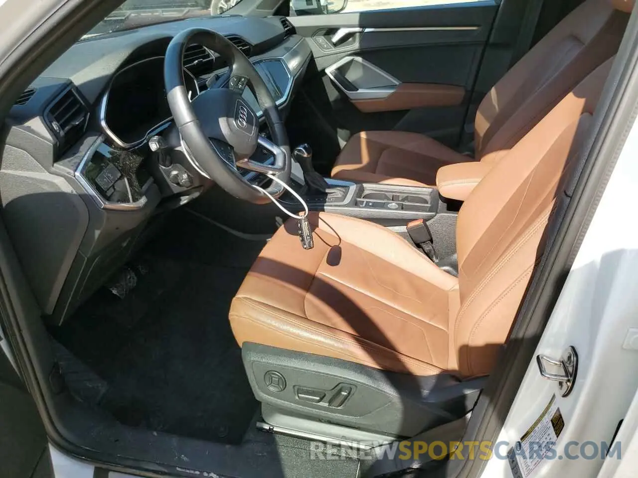 7 fotografías del automóvil dañado WA1EECF31M1117218 AUDI Q3 2021