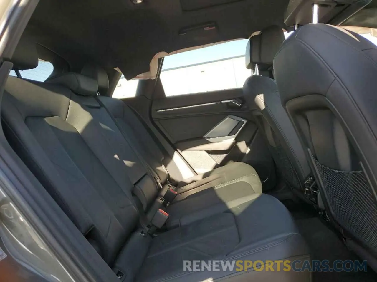 10 fotografías del automóvil dañado WA1EECF35M1153722 AUDI Q3 2021
