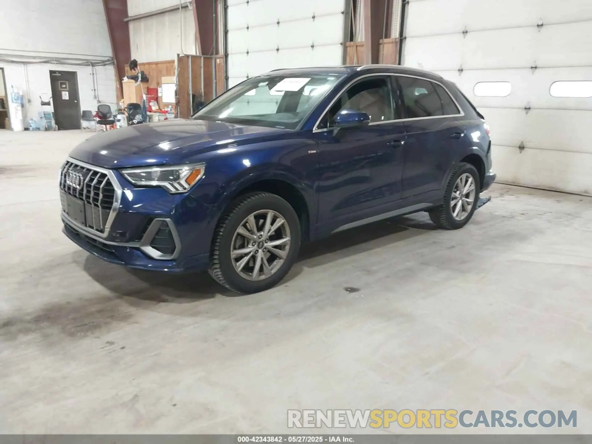 2 fotografías del automóvil dañado WA1EECF36M1061776 AUDI Q3 2021