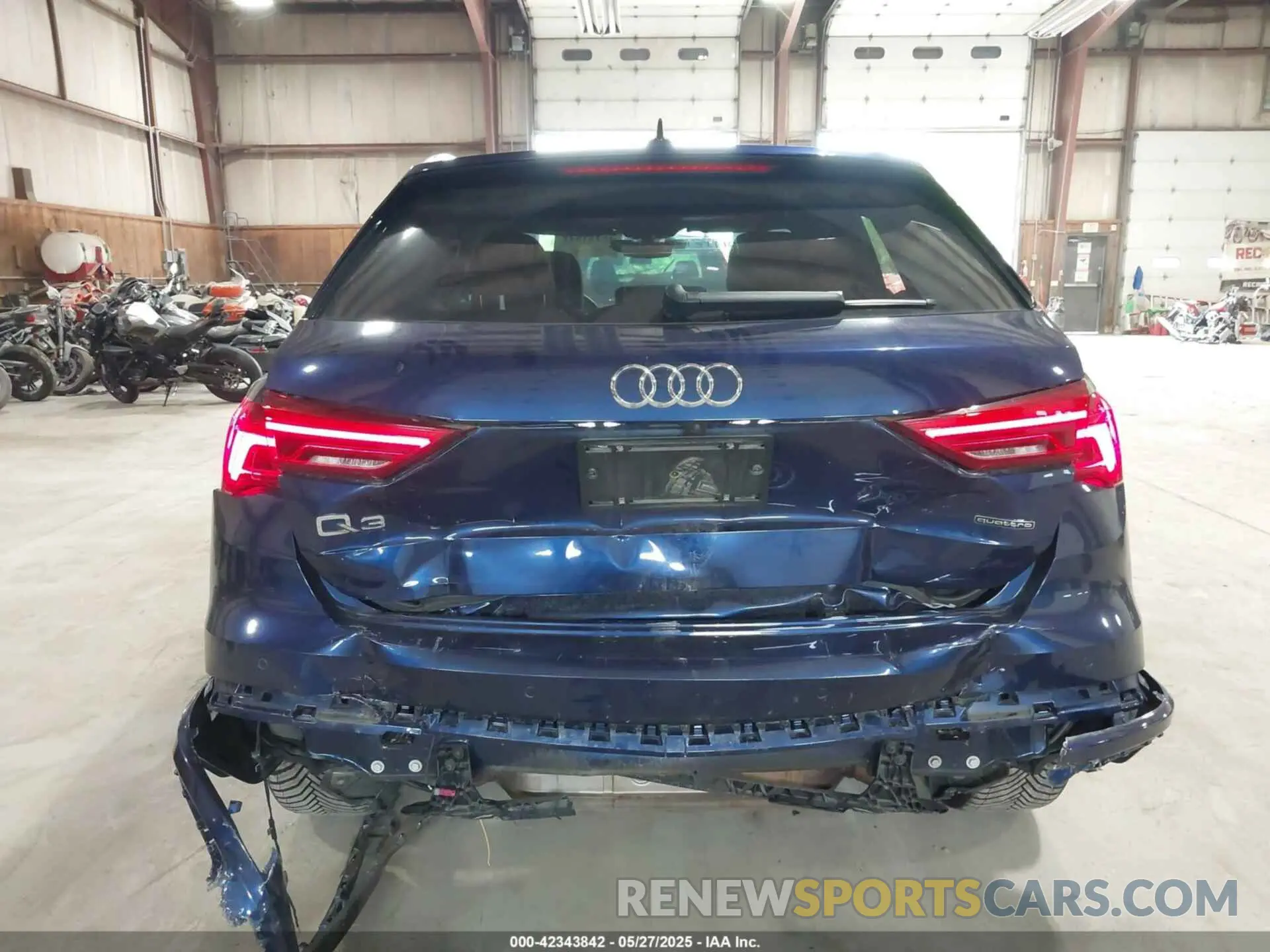 6 fotografías del automóvil dañado WA1EECF36M1061776 AUDI Q3 2021