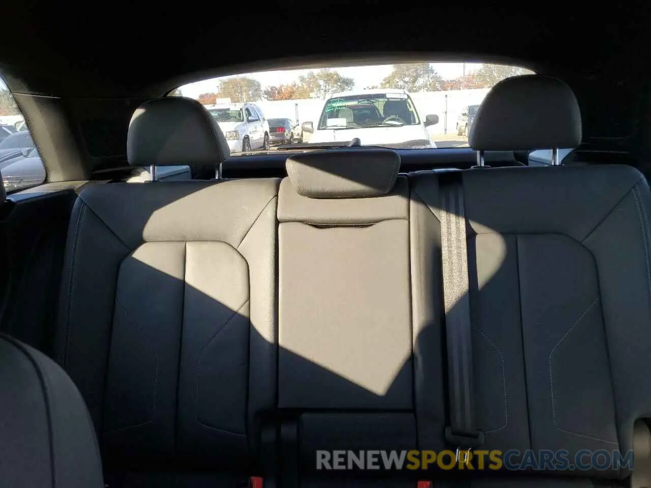 10 fotografías del automóvil dañado WA1EECF37M1055694 AUDI Q3 2021
