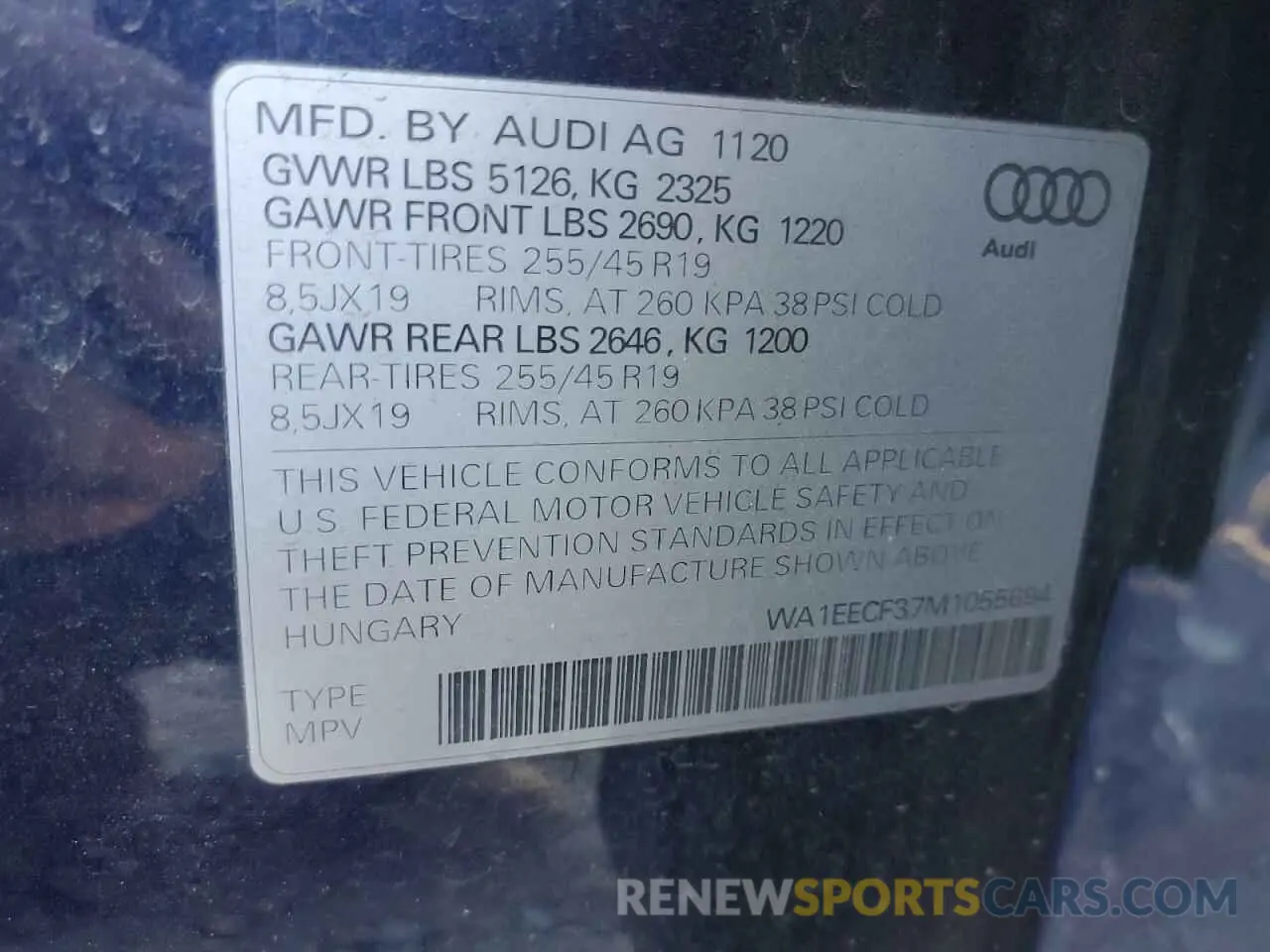 13 fotografías del automóvil dañado WA1EECF37M1055694 AUDI Q3 2021