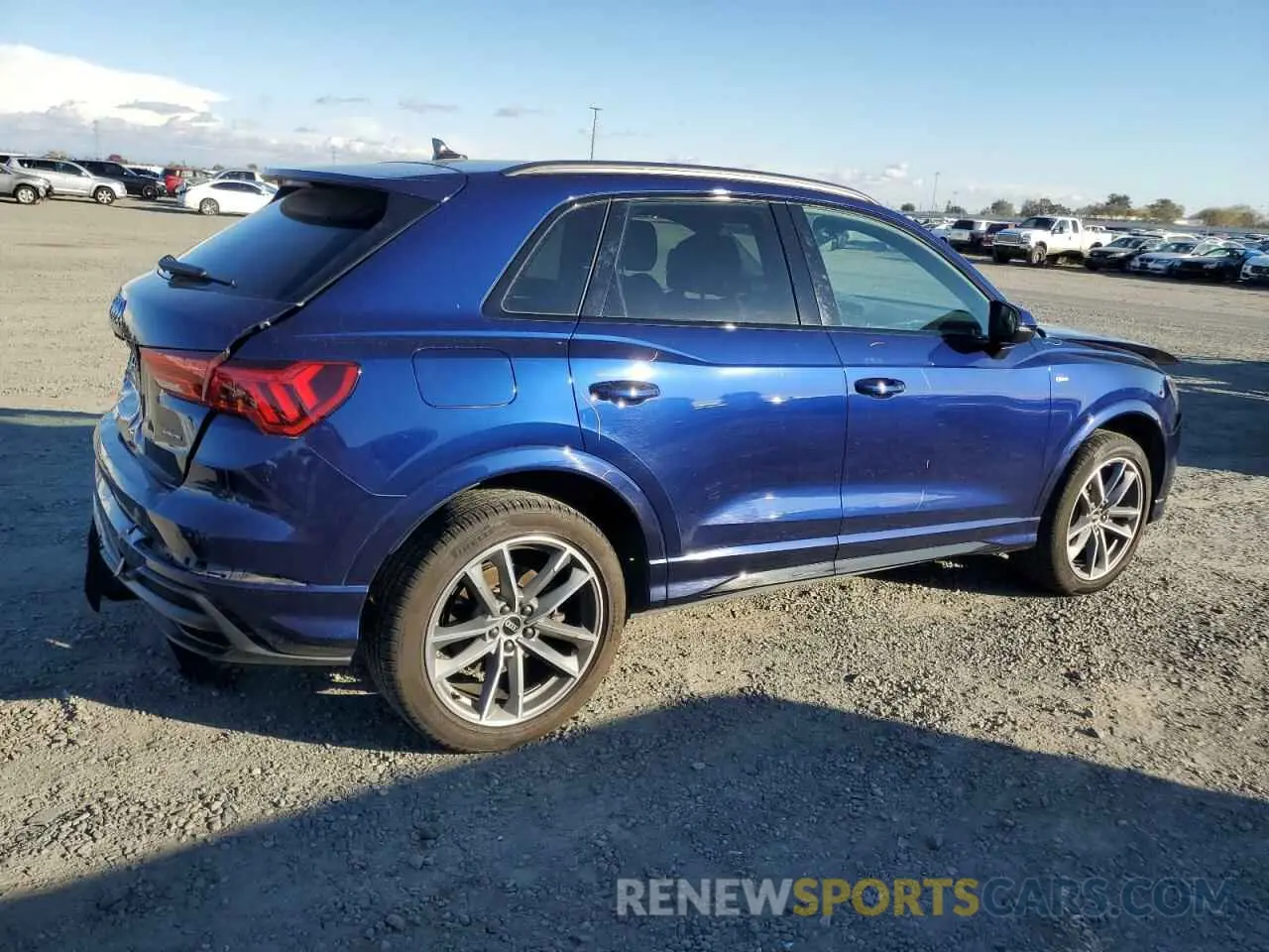 3 fotografías del automóvil dañado WA1EECF37M1055694 AUDI Q3 2021